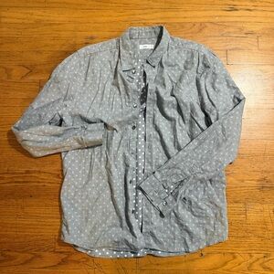 Closed Gray Button-Up Shirt with Polka Dot Pattern